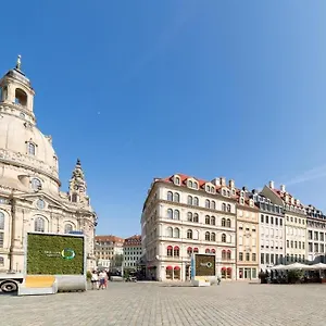 Neumarkt **** Dresden