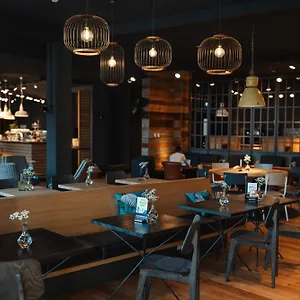 **** Hotell Feringapark Tyskland